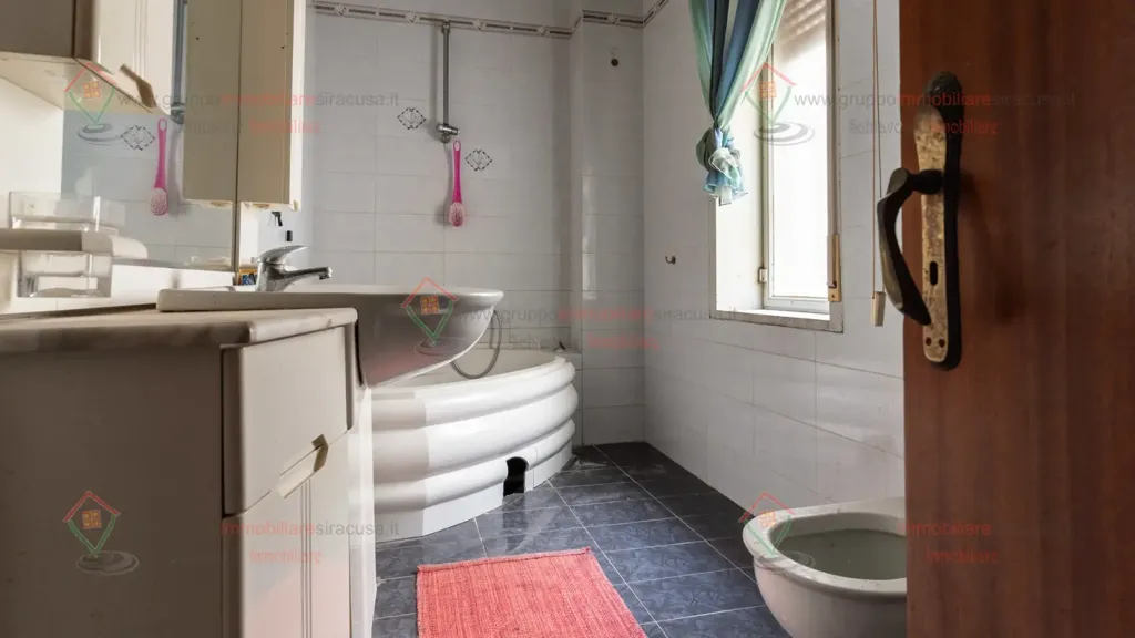 Vannitoad - Apartment with Balcony in Siracusa