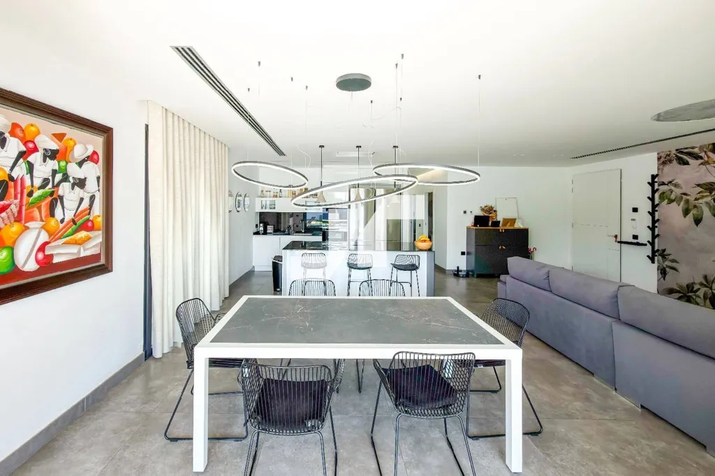 Salle à manger - Contemporary Chalet with Private Pool in Madrigal