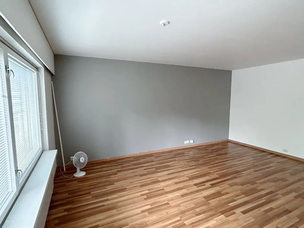 Stanze - Modern Studio with Balcony in Puotila, Helsinki