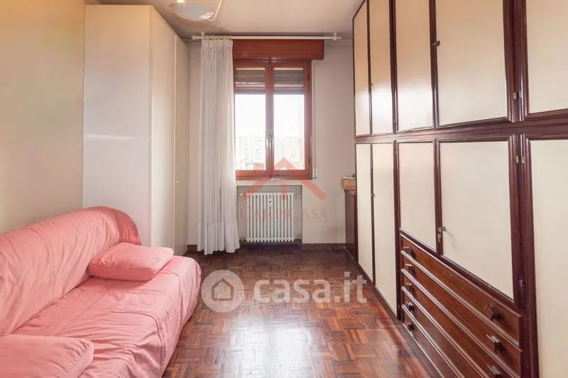 Magamistoad - Pietra-Faced Apartment with Balcony in Carpi