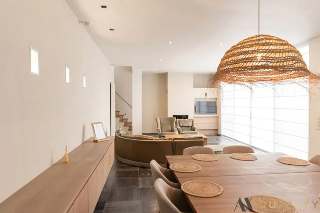 Salle à manger - Maison avec Espace Professionnel à Sint-Amands