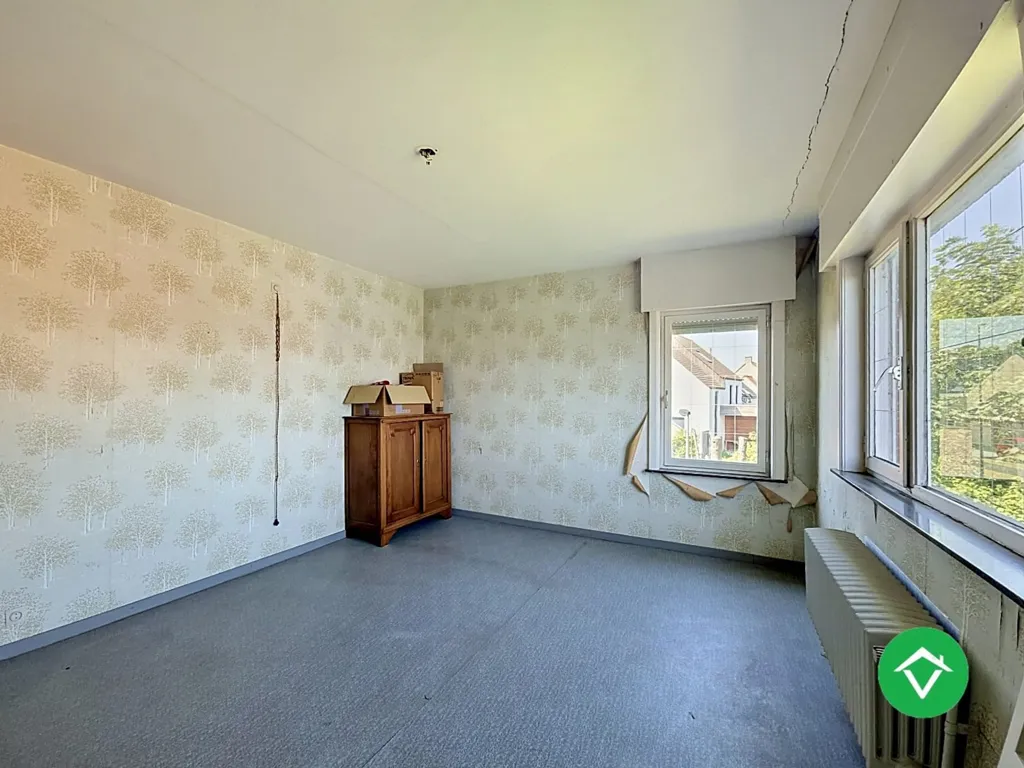 Pièces - Maison avec Polyvalente et Jardin à l'Ouest