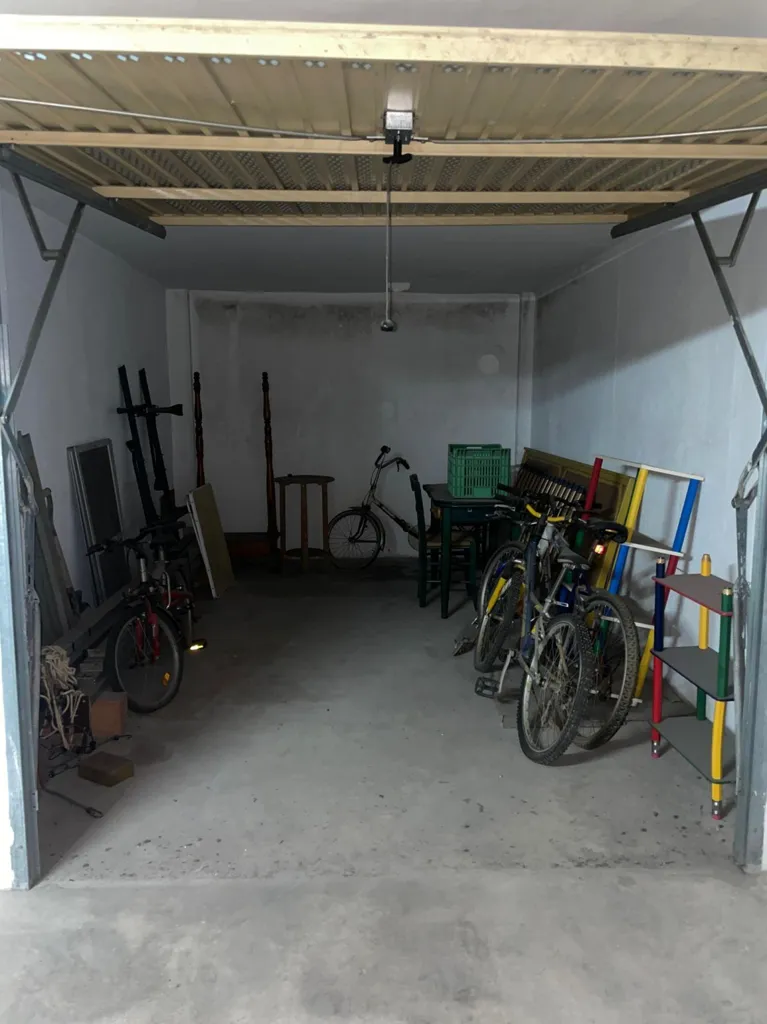 Garaaž - Garage in Port de Sagunt, Valencia