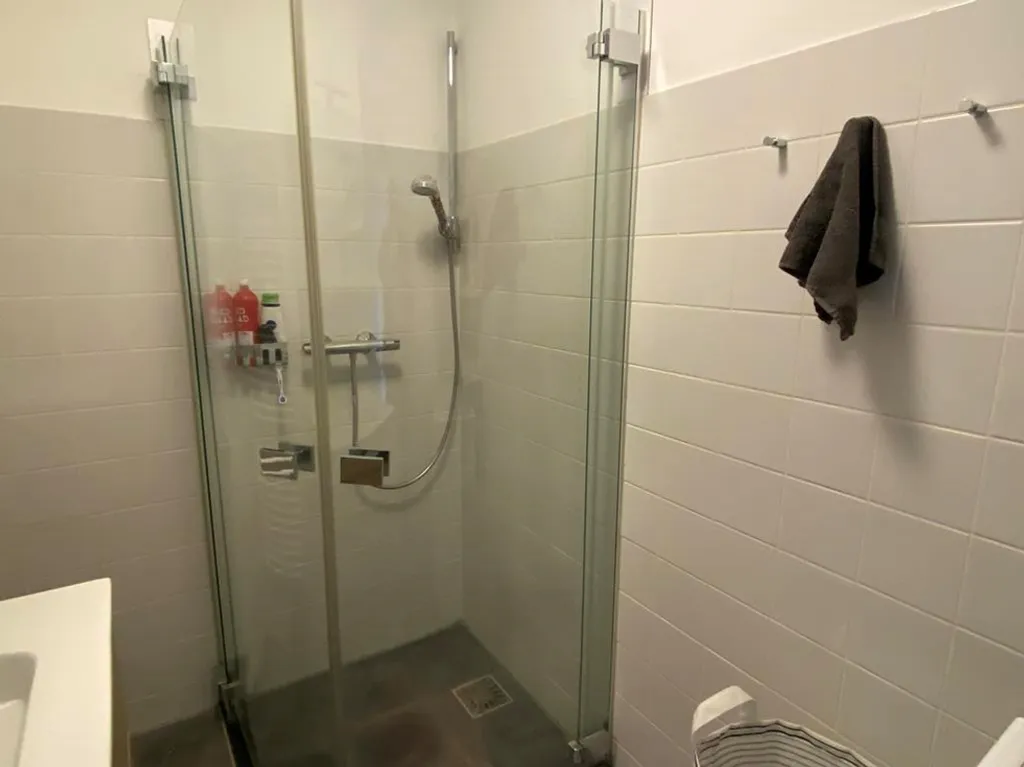 Salles de bain - Apartment with Balcony in Amsterdam-Oost