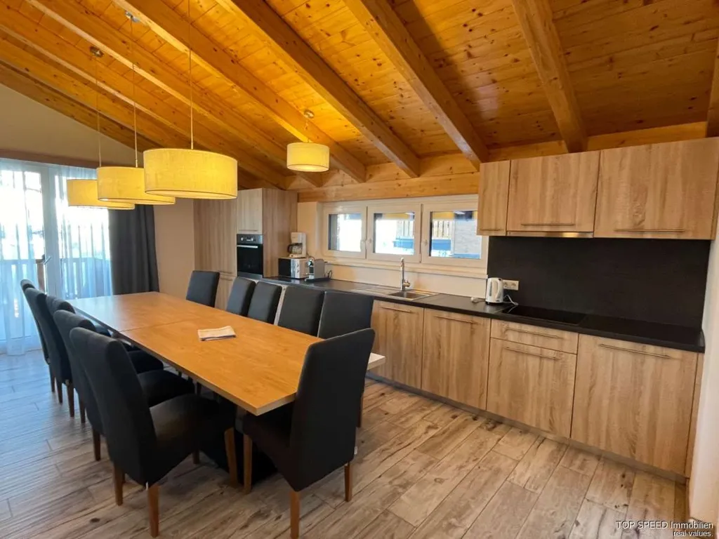 Söögituba - Chalet with Ski Access in Wagrain