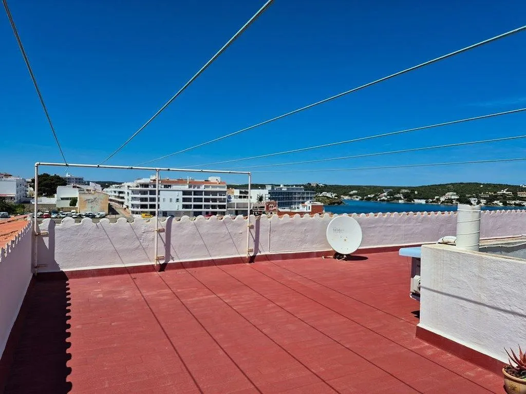 Terrasse - Renovated Flat with Harbour View in Es Castell