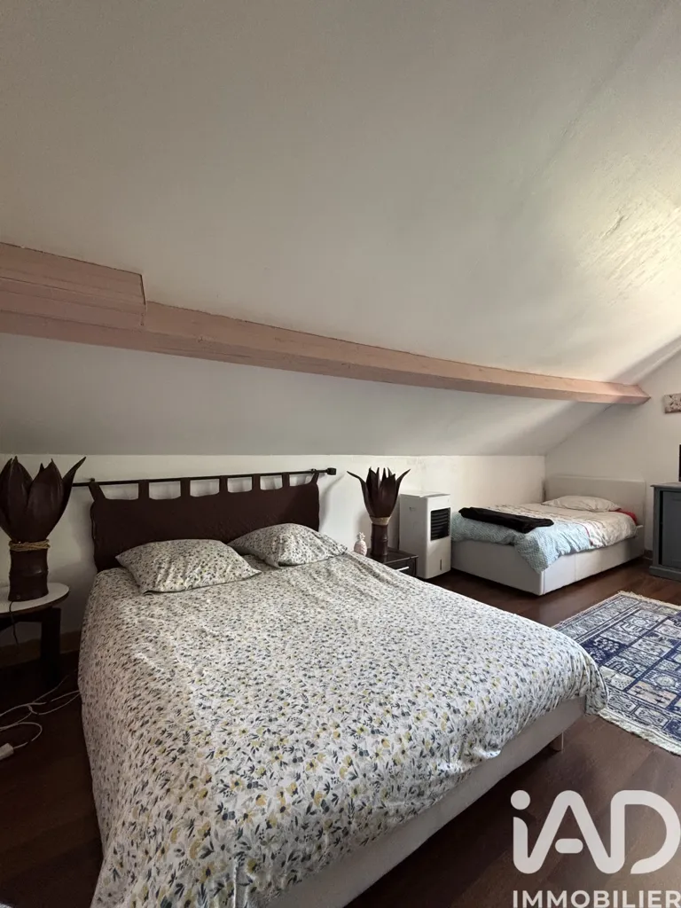 Bedrooms - House with Pool and Spa in Chantenay-Saint-Imbert