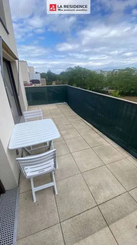 Balcone - Fully Renovated Studio with Terrace in Trappes