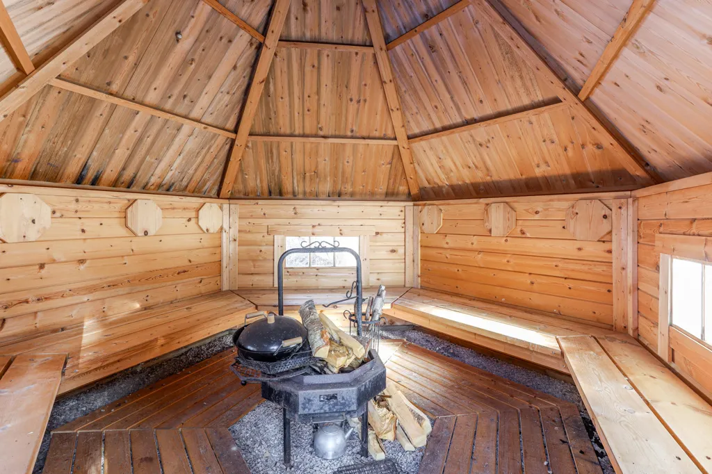 leisure_room
