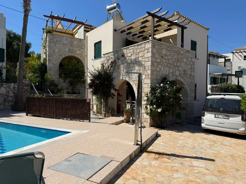 Piscine - Detached Maisonette with Sea View in Chania
