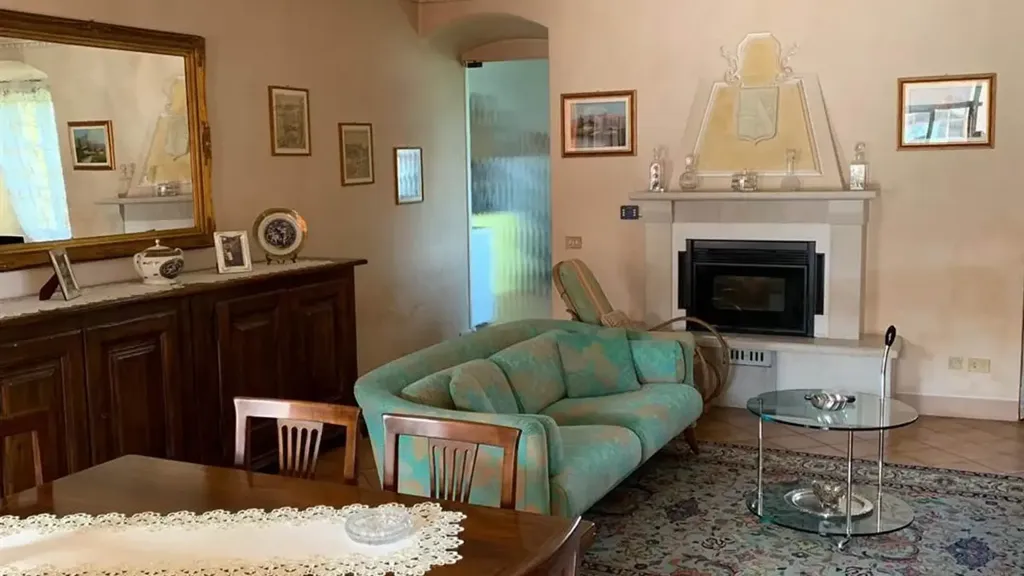 Séjour - Colonial House with Olive Grove in Passirano