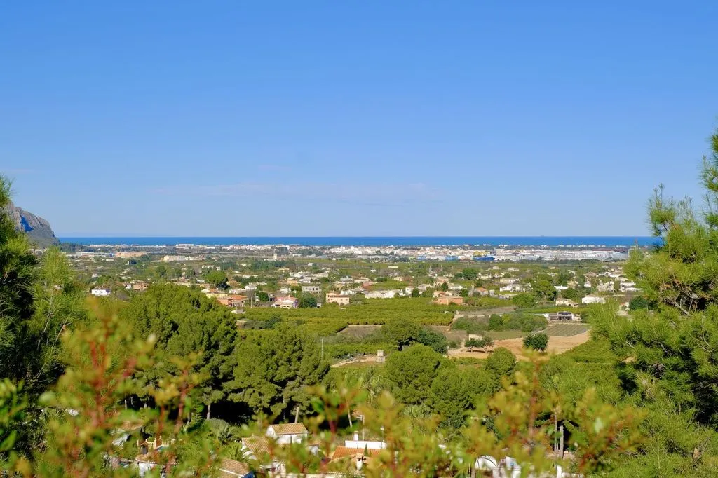 Luxury Villa with Pool in Pedreguer, Valencia