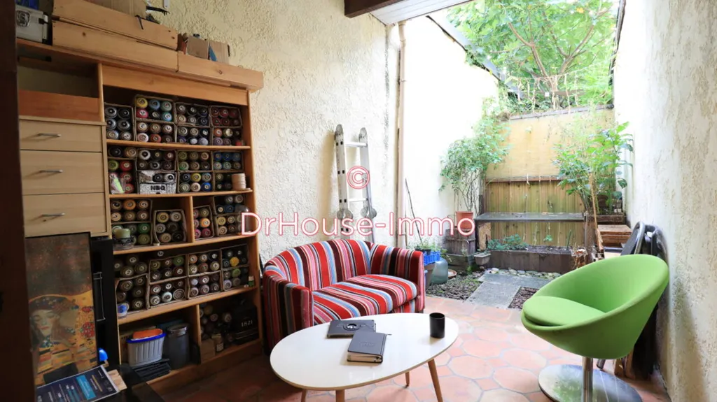 Utility Room - 9-Piece Investment Building in Bordeaux