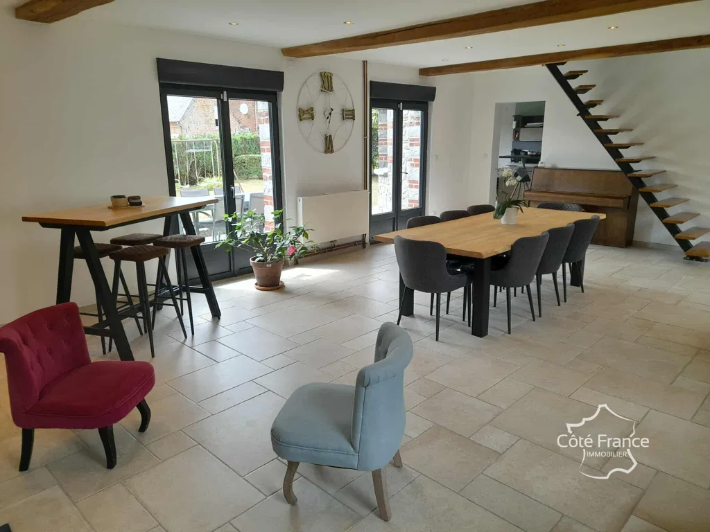 Salle à manger - Maison en Pierre avec Jardin à Avesnes-La Capelle