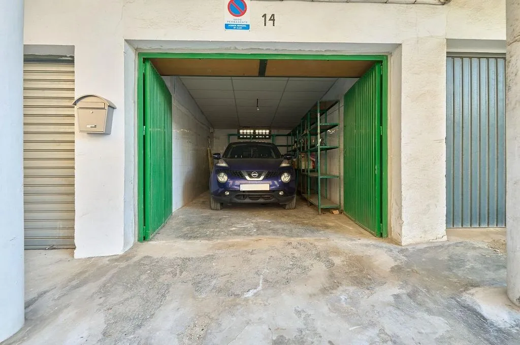 Garaaž - Apartment with Terrace in Pio XII, Jerez