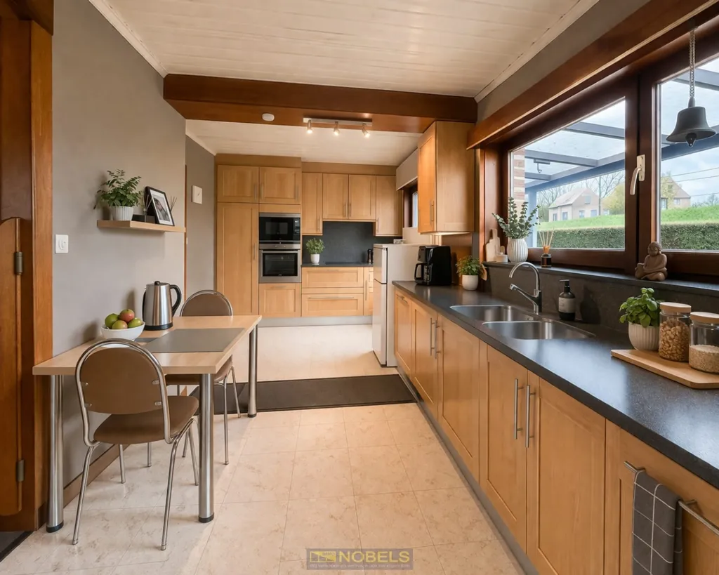 Cuisine - Maison avec 3 Garages dans un Cadre Rural à Horebeke
