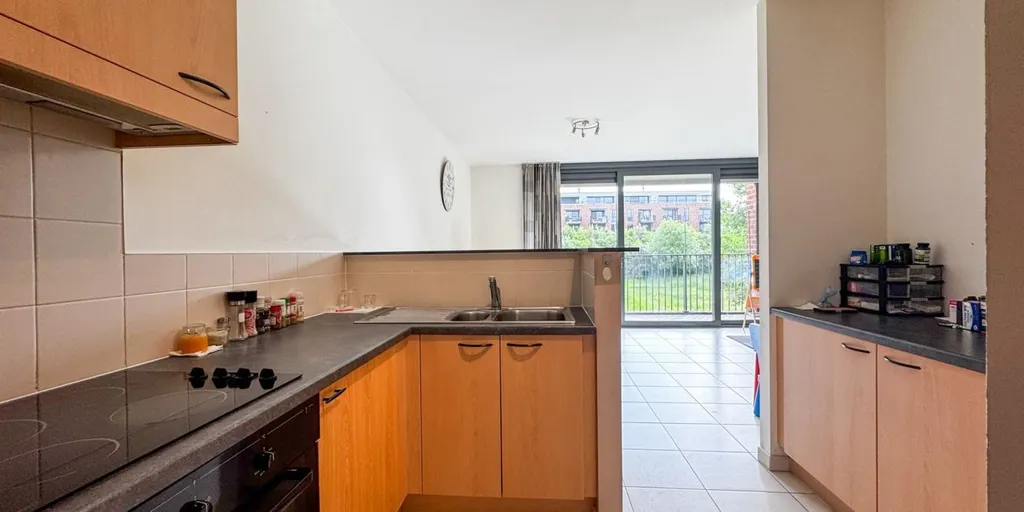 Cuisine - Appartement avec Terrasse au Centre d'Aalter