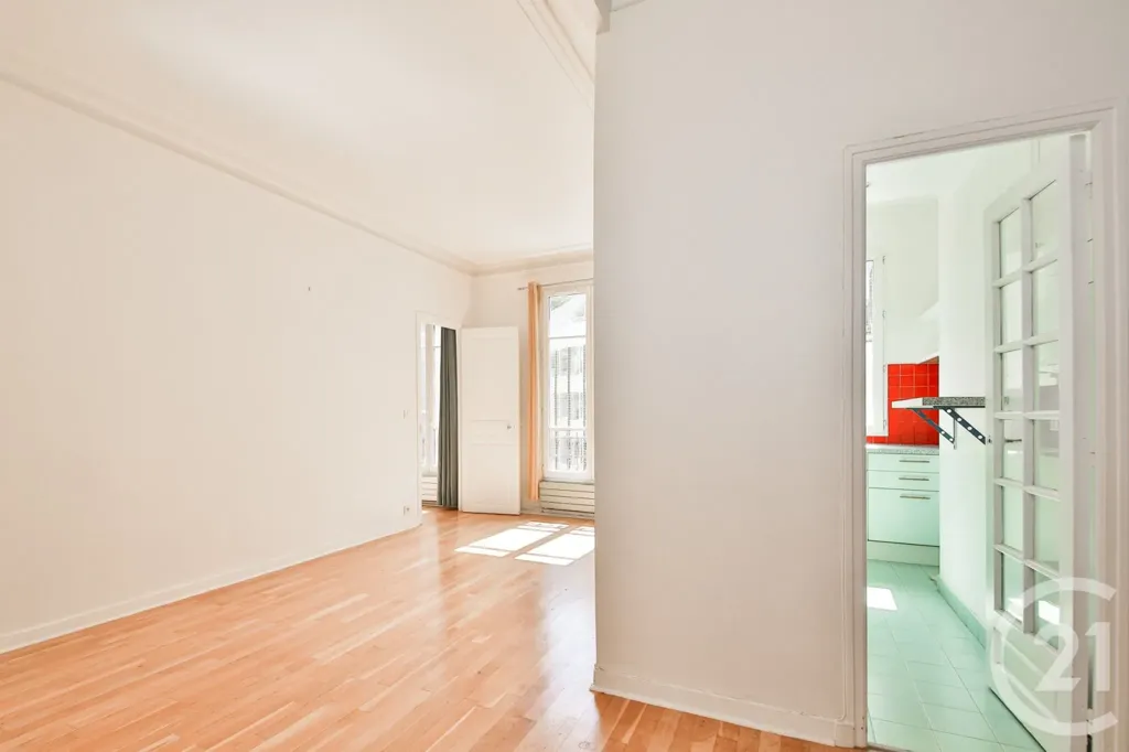Soggiorno - 2-Bedroom Parisian Flat with Courtyard View