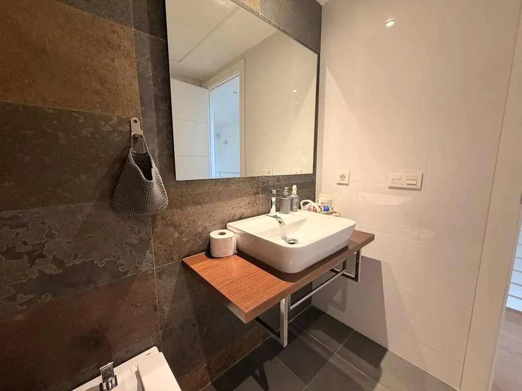 Salles de bain - Luxury Townhouse with Pool in Benidorm