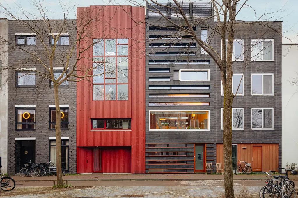 7-toaline maja asukohas Amsterdam