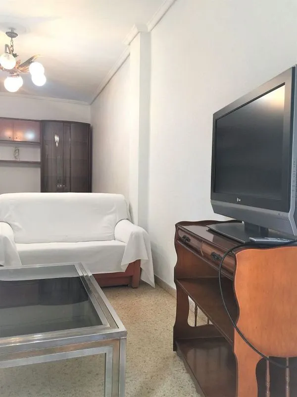 Elutuba - Furnished Flat with Balcony in Benimaclet