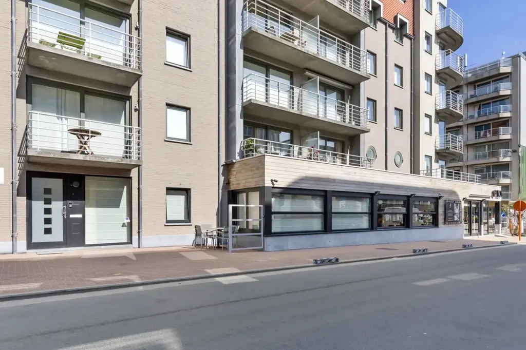 Extérieur - Handelspand avec Appartement à Sint-Idesbald