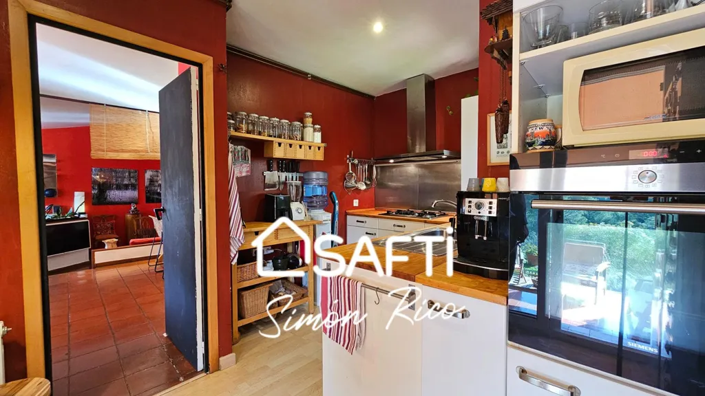 Cuisine - Luxury Villa with Mountain Views in Cervelló