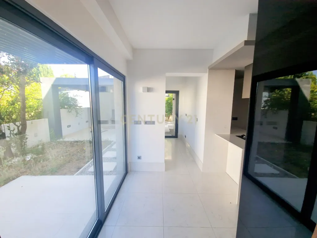 Entrée - Villa with Pool and Terrace in Belém, Lisbon