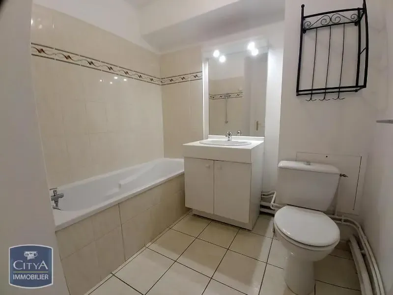 Salles de bain - Appartement T1 avec Kitchenette à Lille