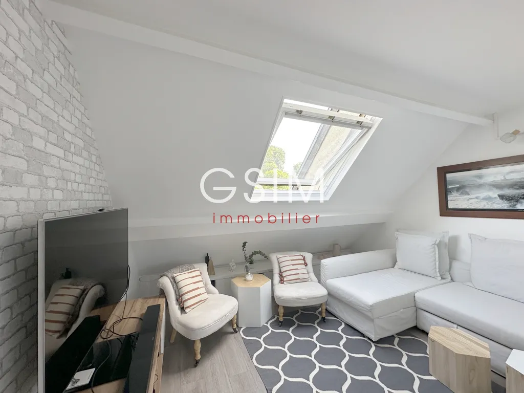 Pièces - Maison Refaite à Neuf avec Jardin dans le Clos Baptiste