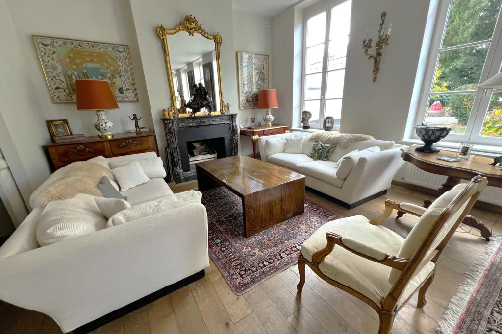 Séjour - Maison 8 pièces à Santes