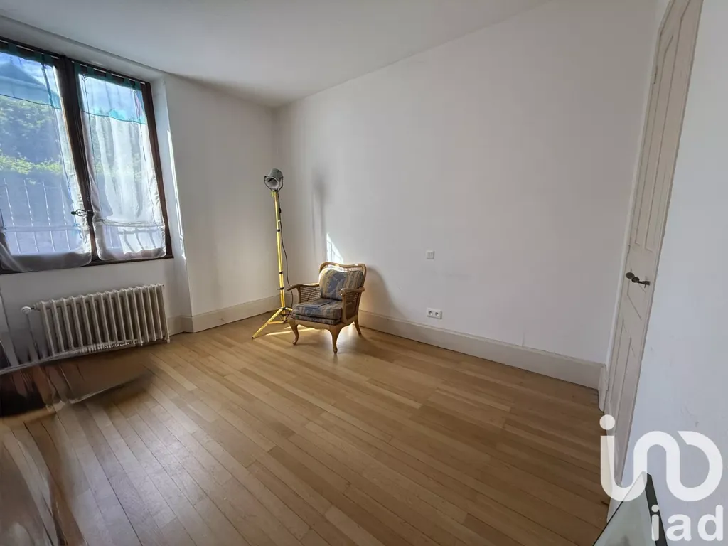 Chambres - Appartement de Charme avec Balcon à Chambéry Centre-Ville
