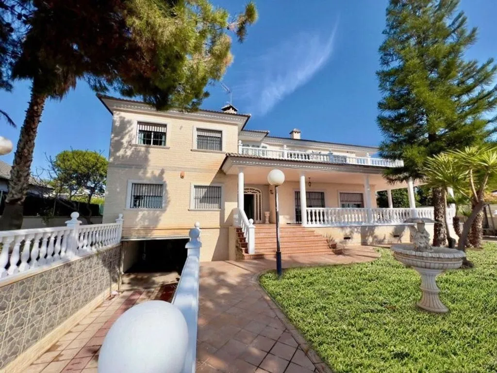 Välivaade - Luxury Chalet with Pool in San Vicent del Raspeig