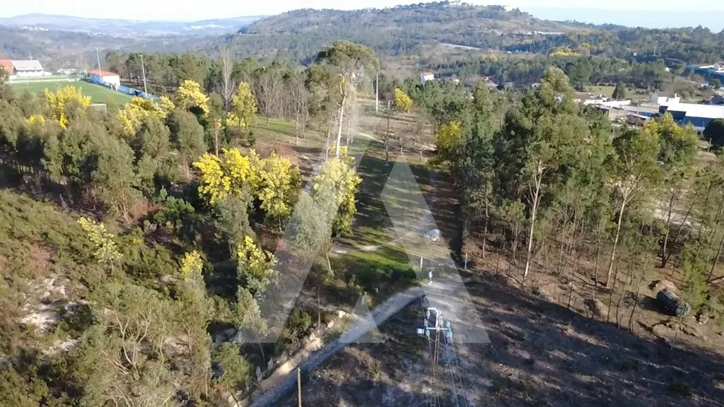 Vue aérienne - Rural Land with Easy A25 Access in Mangualde