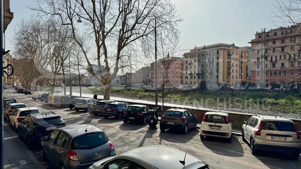 Apartment with Balcony in Genoa
