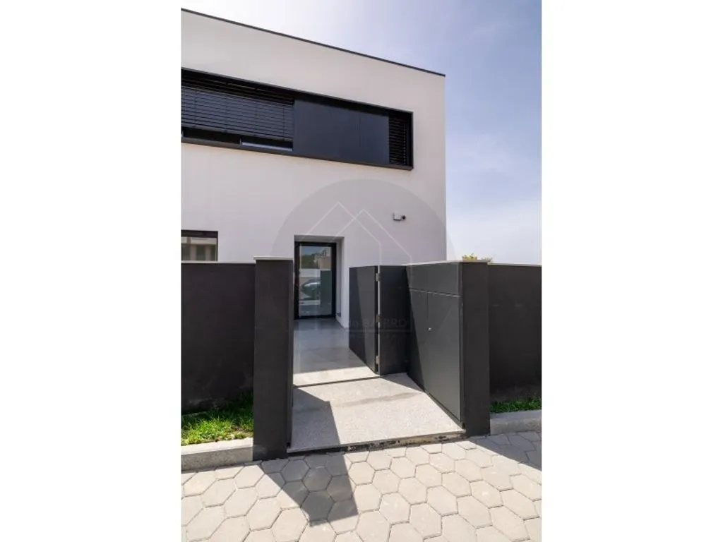 Extérieur - Contemporary House with Pool in Vila Nova de Gaia