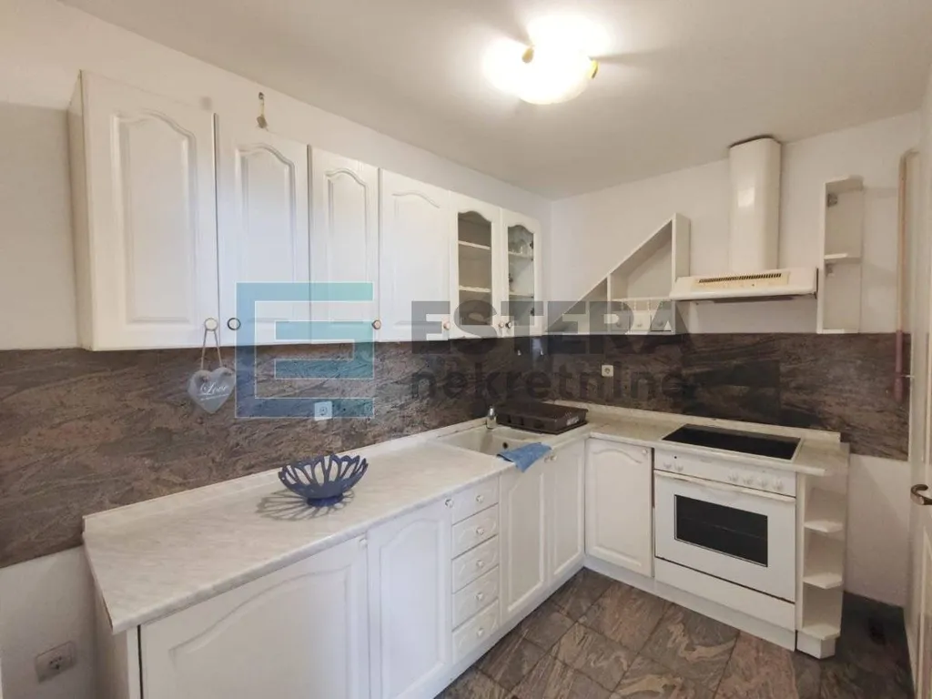 Cuisine - Two-Bedroom Flat with Terrace in Ivanec Centre