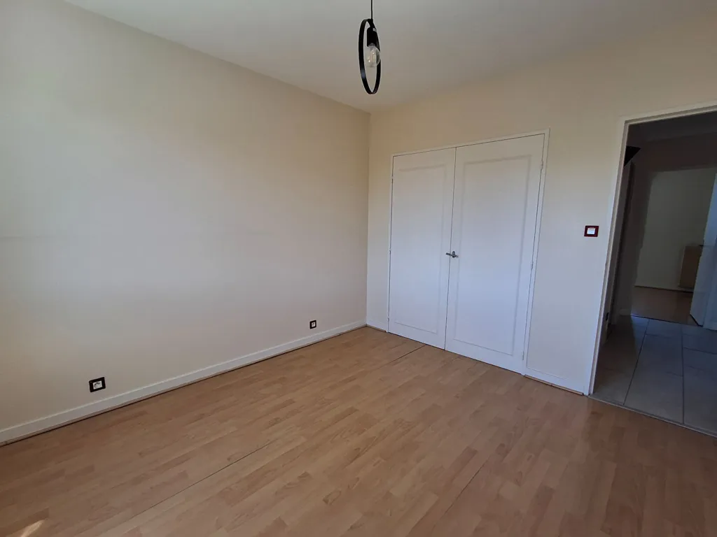 Pièces - Appartement 4 Pièces avec Balcon à Rennes