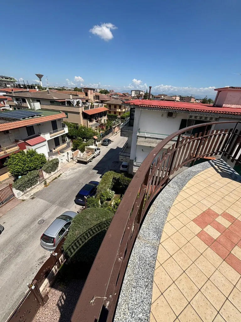 Balcon - Villa with Terrace in Melito di Napoli