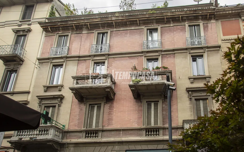 Esterno - Three-Bedroom Apartment in Historic Building, Milan