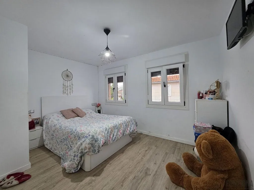 Bedrooms - Chalet with Pool in Rural Parishes, Lerez