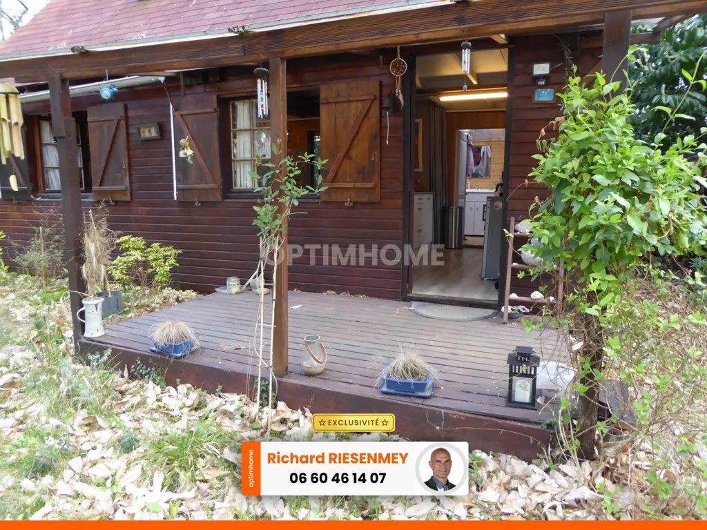 Esterno - Chalet with Covered Terrace in Saint Chéron