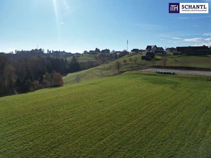 Aed - Sunny Plot with Panoramic Views near Lannach