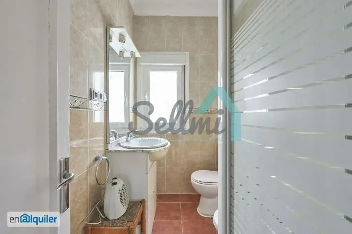 Salles de bain - Furnished Flat with Patio View in Oviedo