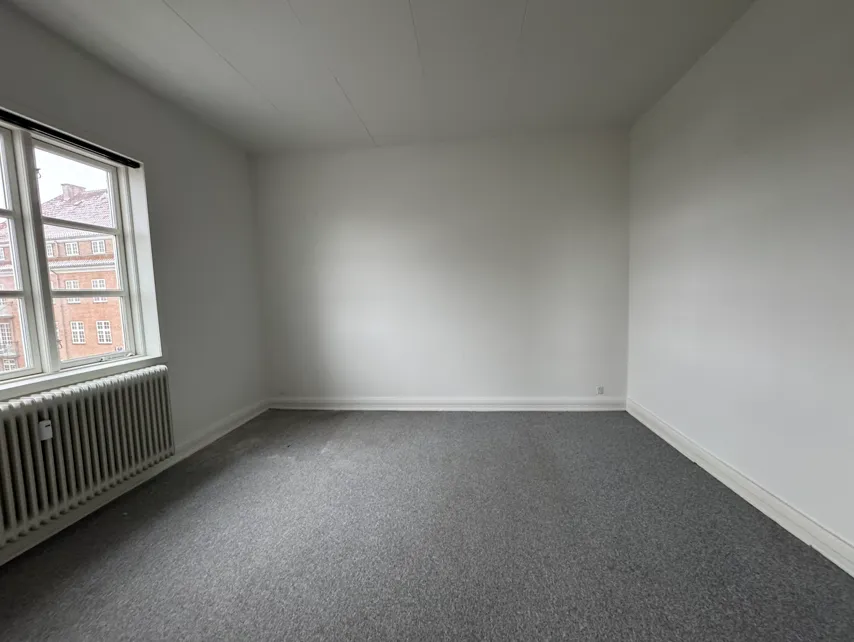 Pièces - Three-Bedroom Apartment with Scenic View in Viborg