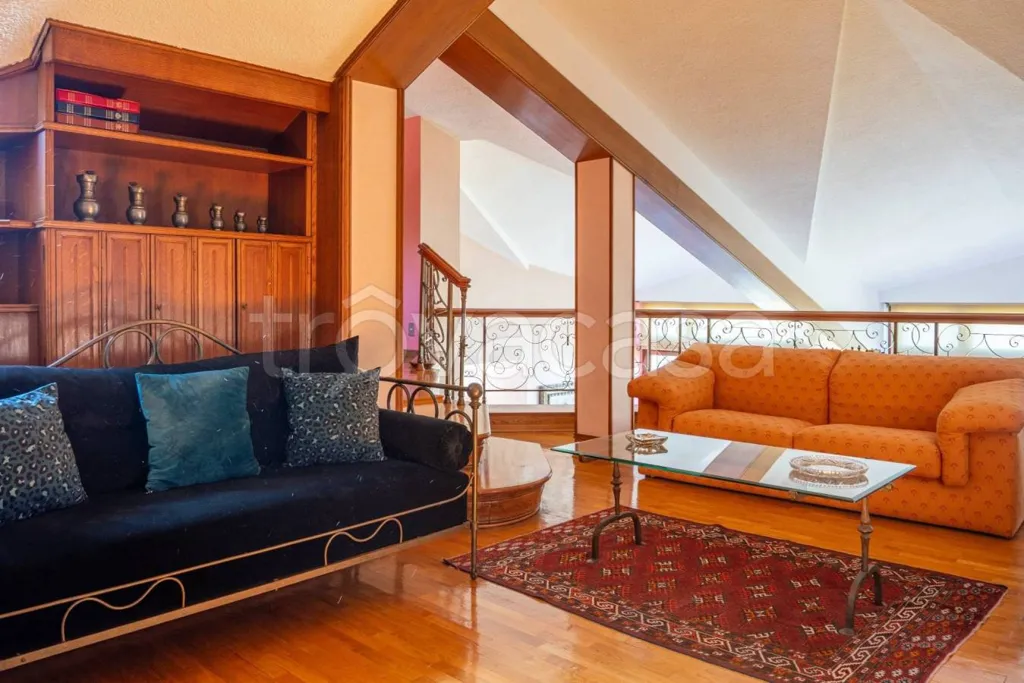 Séjour - Prestigious Apartment with Panoramic View in Turin