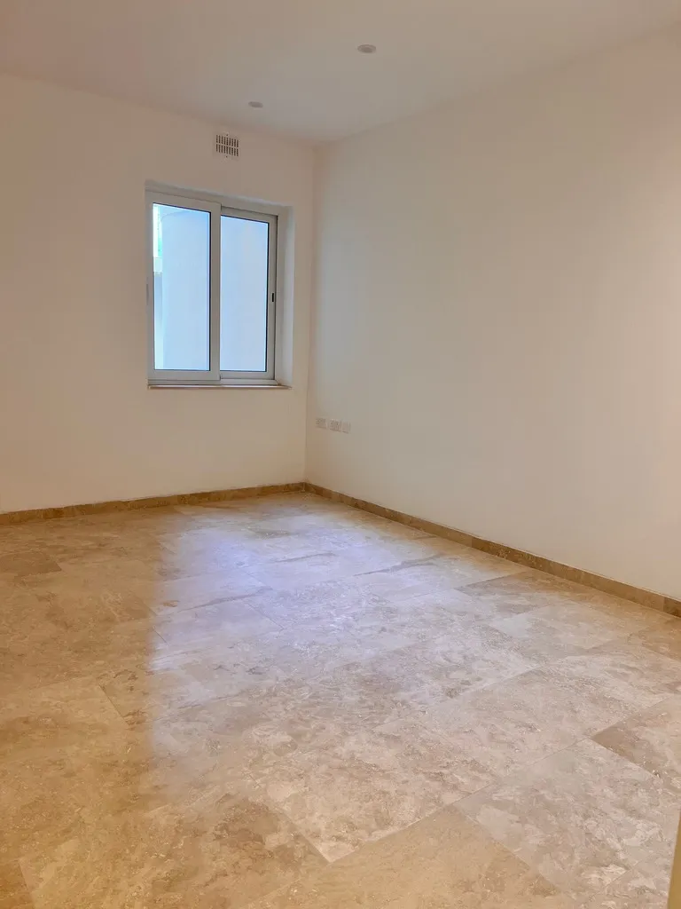 Pièces - Appartement 4 chambres à Mgarr