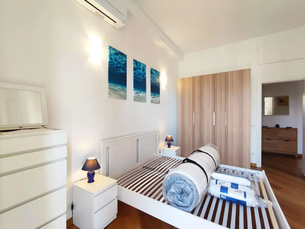 Rusticated Triplex with Garden in Florence
