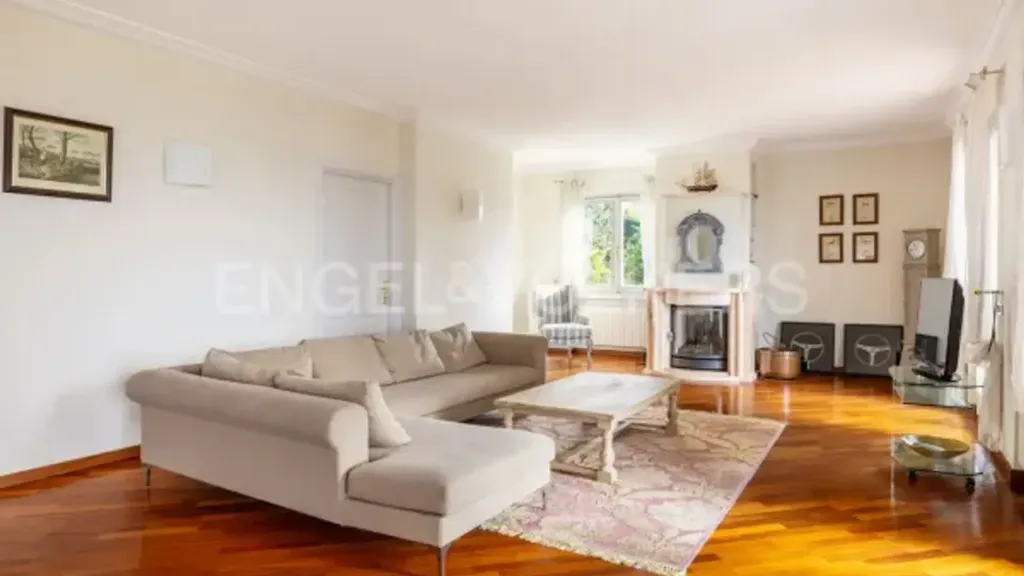 Elutuba - Villa with Lake View in Arizzano