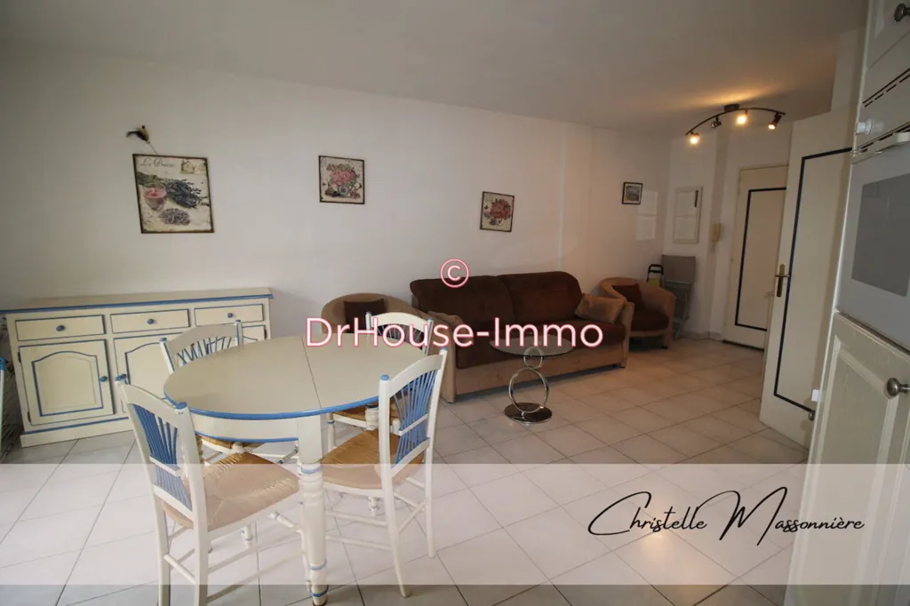 Söögituba - Apartment with Balcony in Cavalaire-Sur-Mer